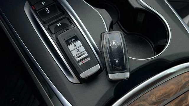 Used 2020 Acura MDX FWD w/ Technology Package image 56