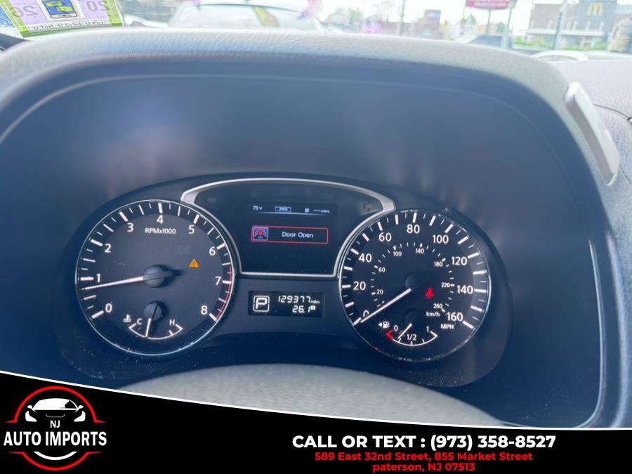 Used 2015 Nissan Pathfinder S image 30