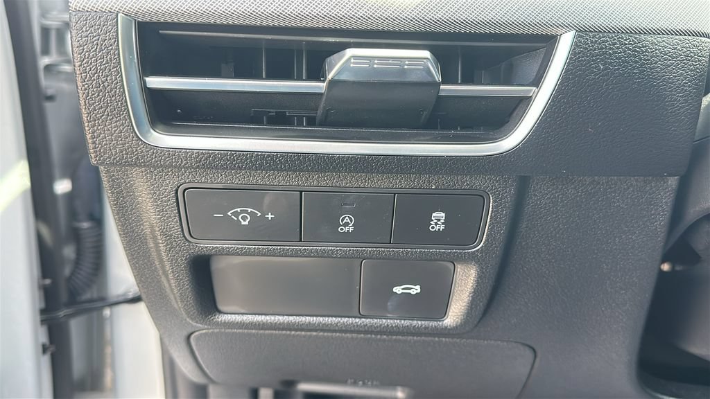 Used 2026 Hyundai Sonata SE FWD image 20