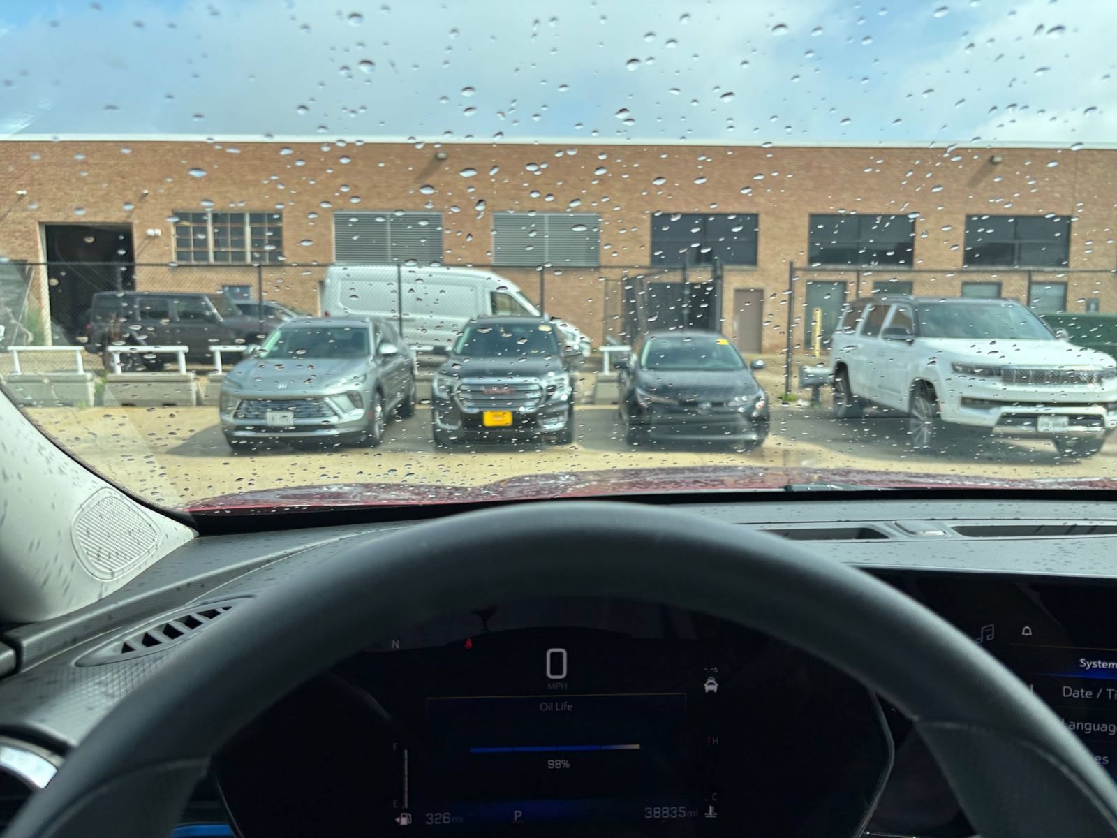 Used 2025 Chevrolet Trax LT FWD image 32