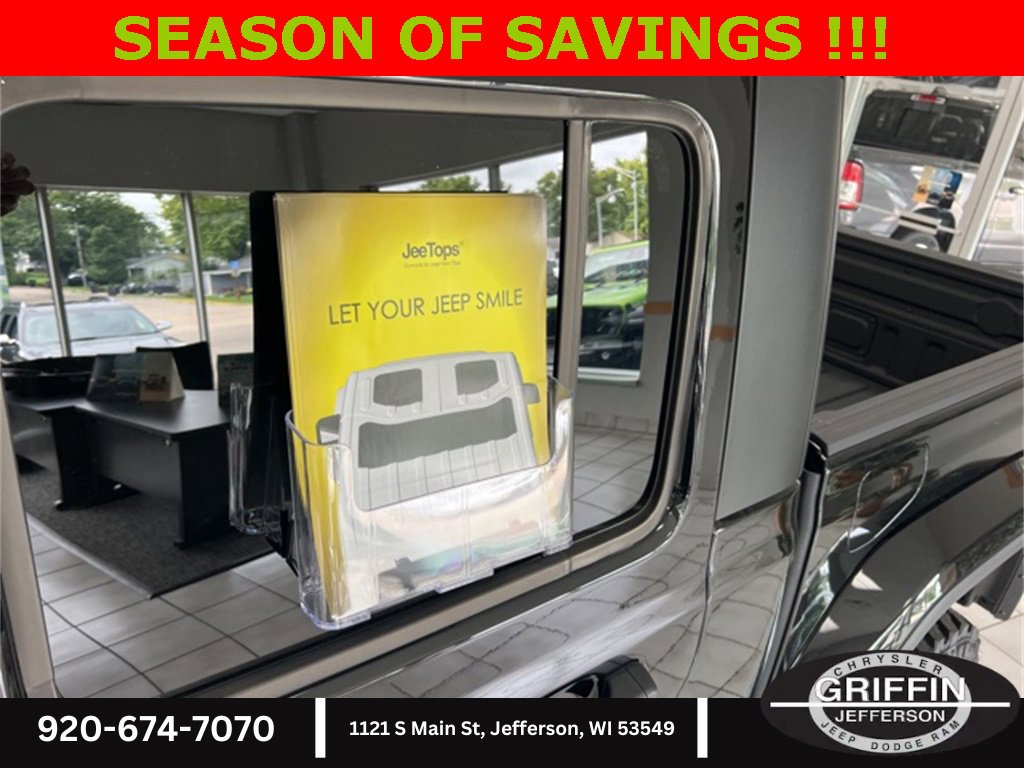 New 2025 Jeep Gladiator Sport image 25