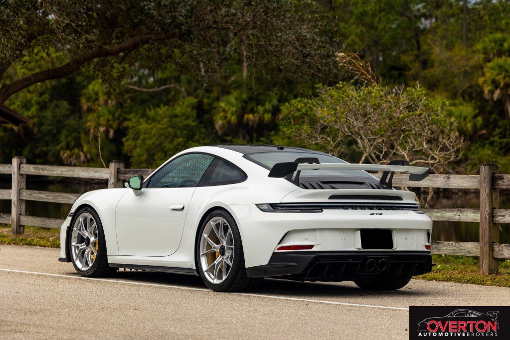 Used 2024 Porsche 911 GT3 RWD image 5