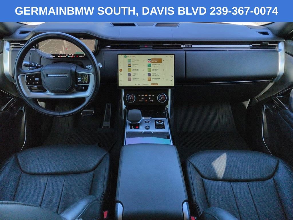 Used 2022 Land Rover Range Rover SE AWD/4WD image 16