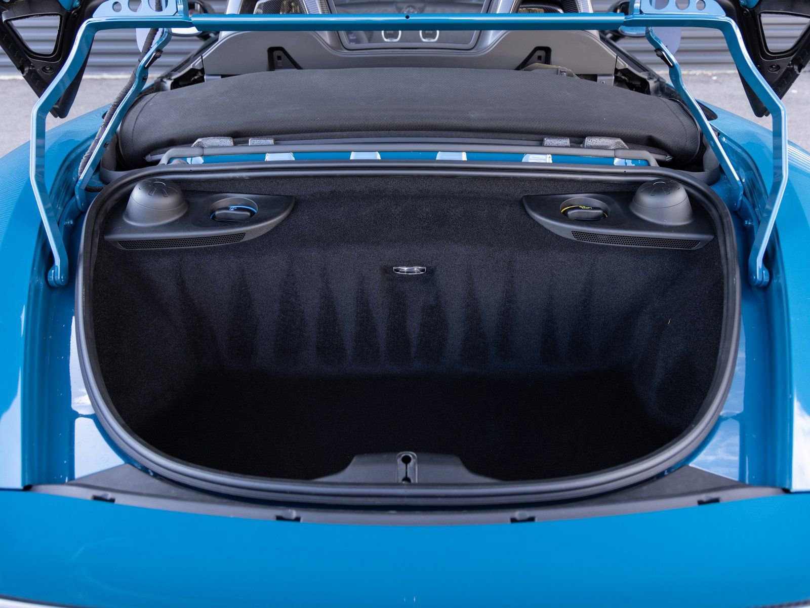 Certified 2024 Porsche 718 Boxster Spyder RS image 26