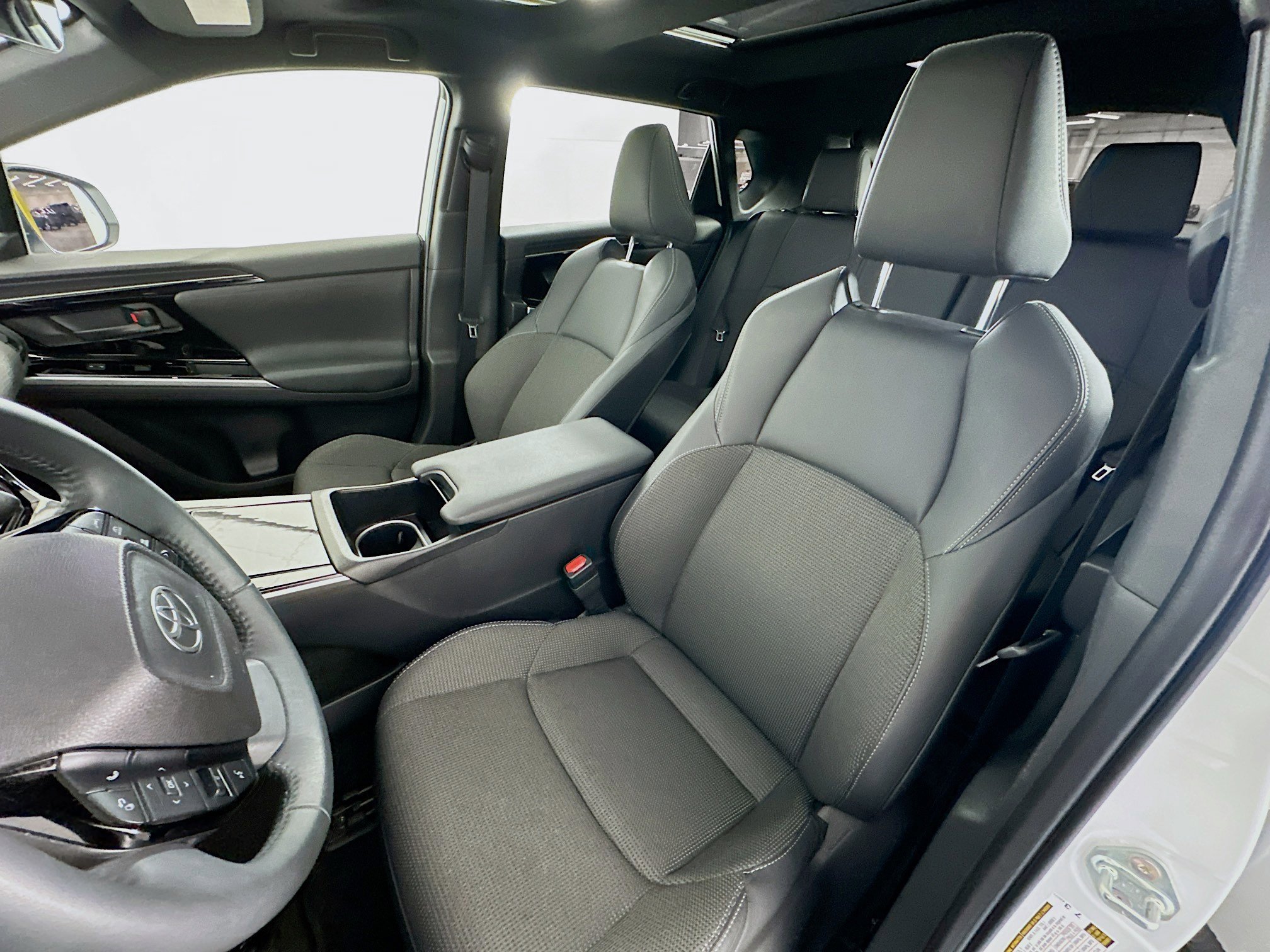 Used 2024 Toyota bZ4X XLE image 13