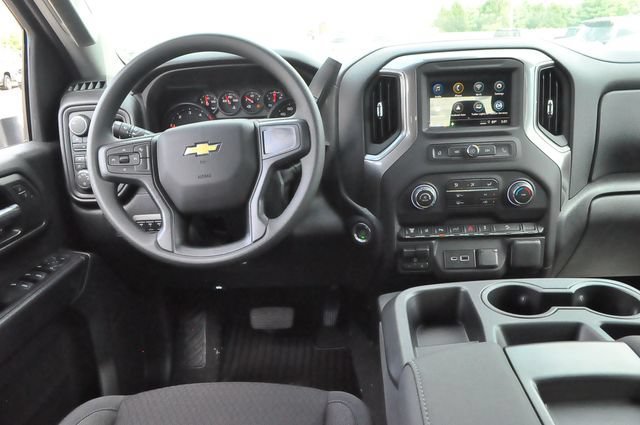 New 2026 Chevrolet Silverado 2500 Custom w/ Custom Value Package AWD/4WD image 15