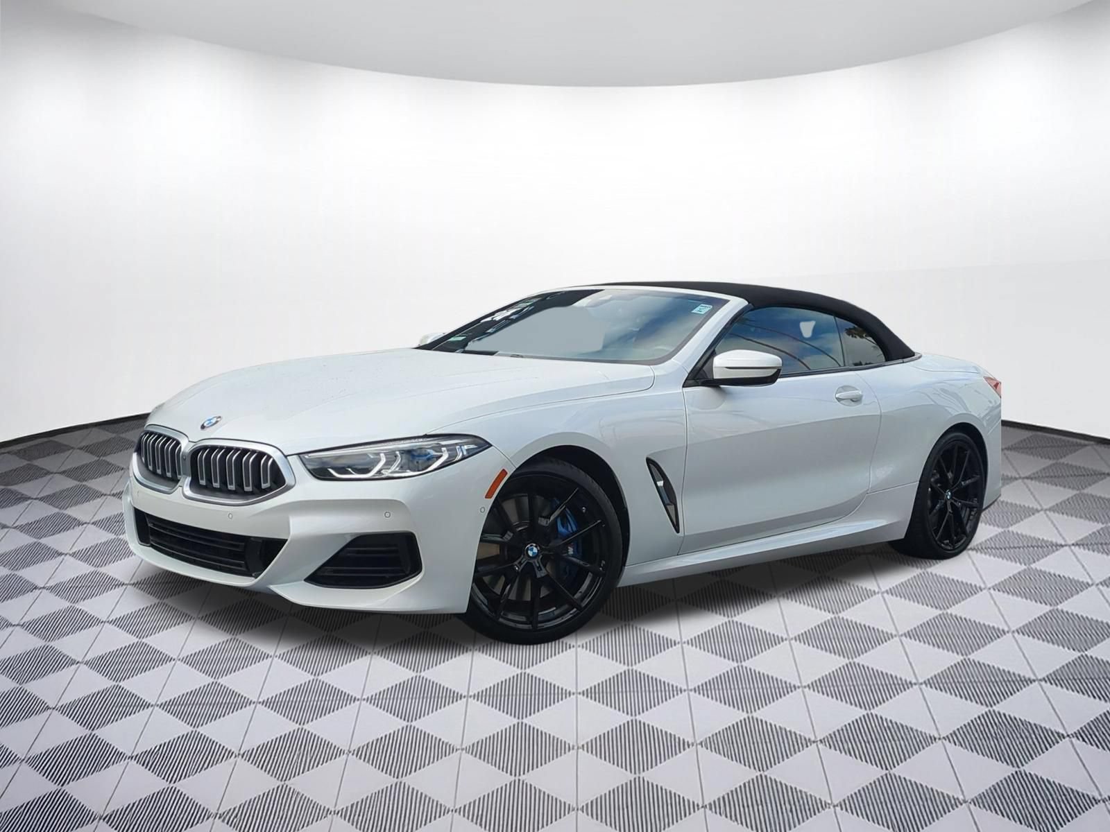 Used 2024 BMW 840i Convertible w/ Driving Assistance Package RWD image 1