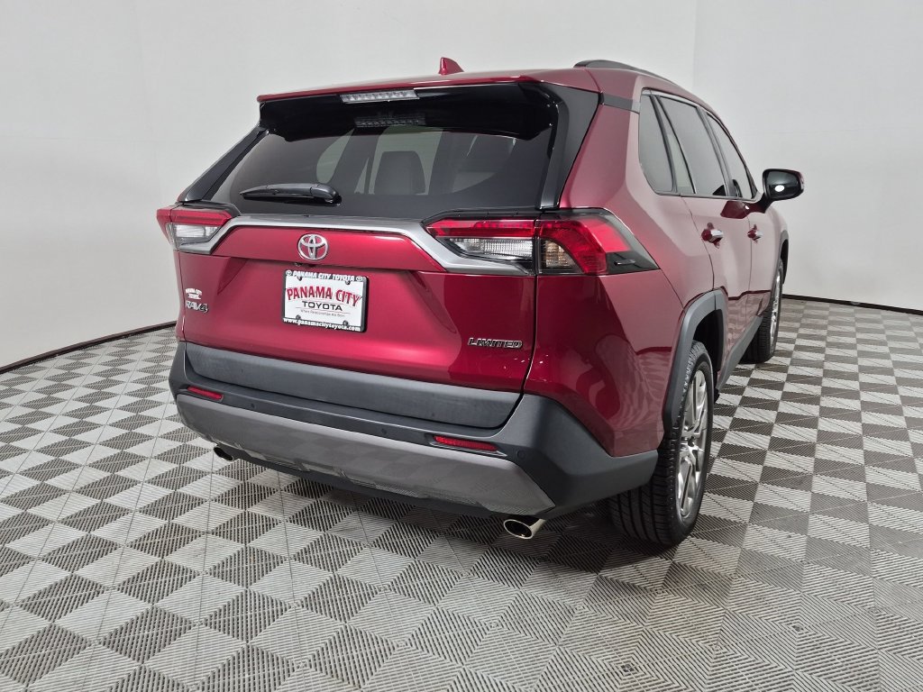 Used 2021 Toyota RAV4 Limited w/ Limited Grade Weather Package FWD image 3