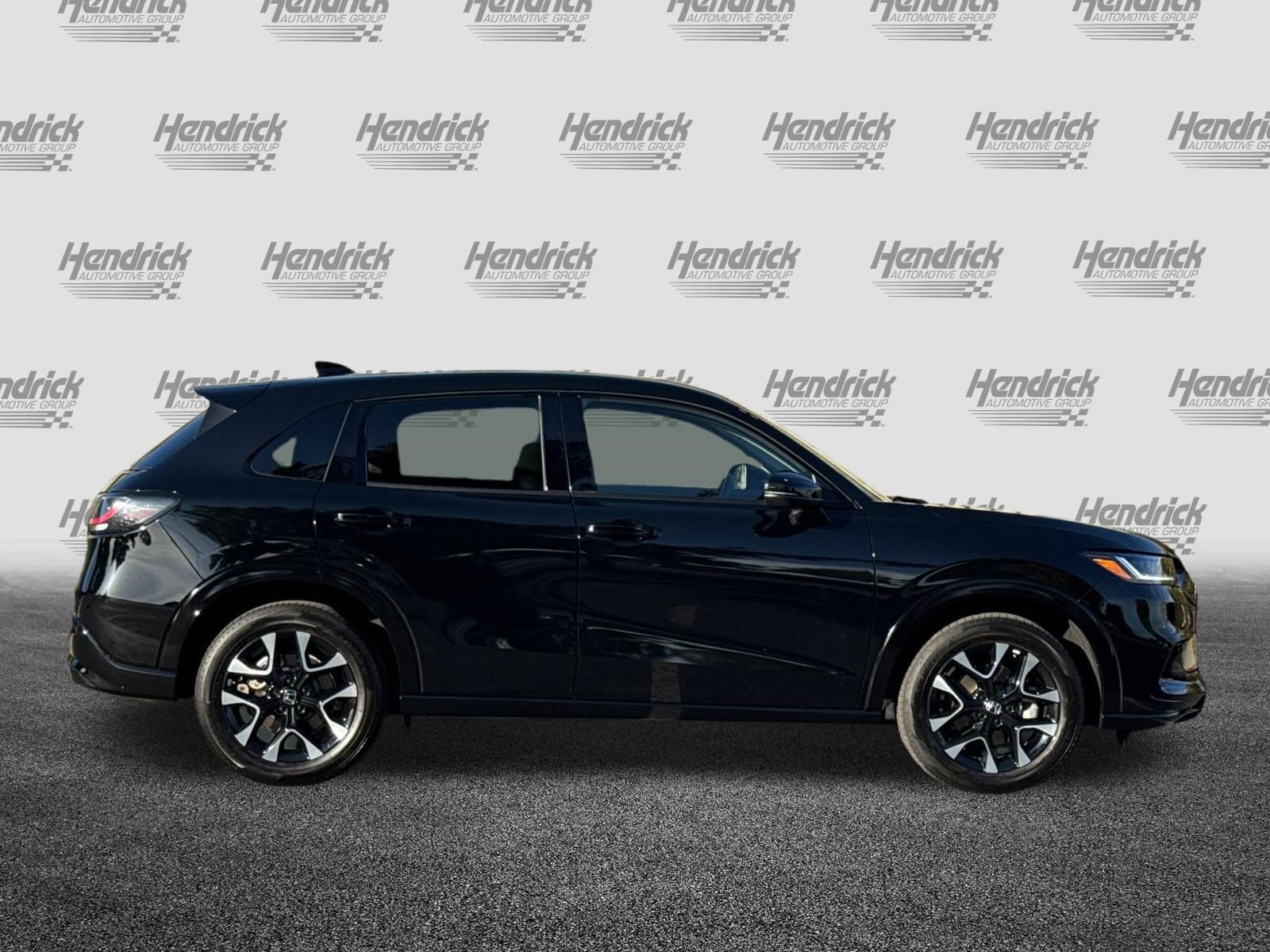 Used 2026 Honda HR-V EX-L image 3