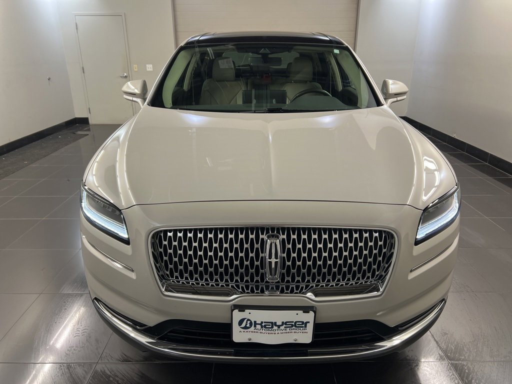 Certified 2022 Lincoln Nautilus Reserve image 2