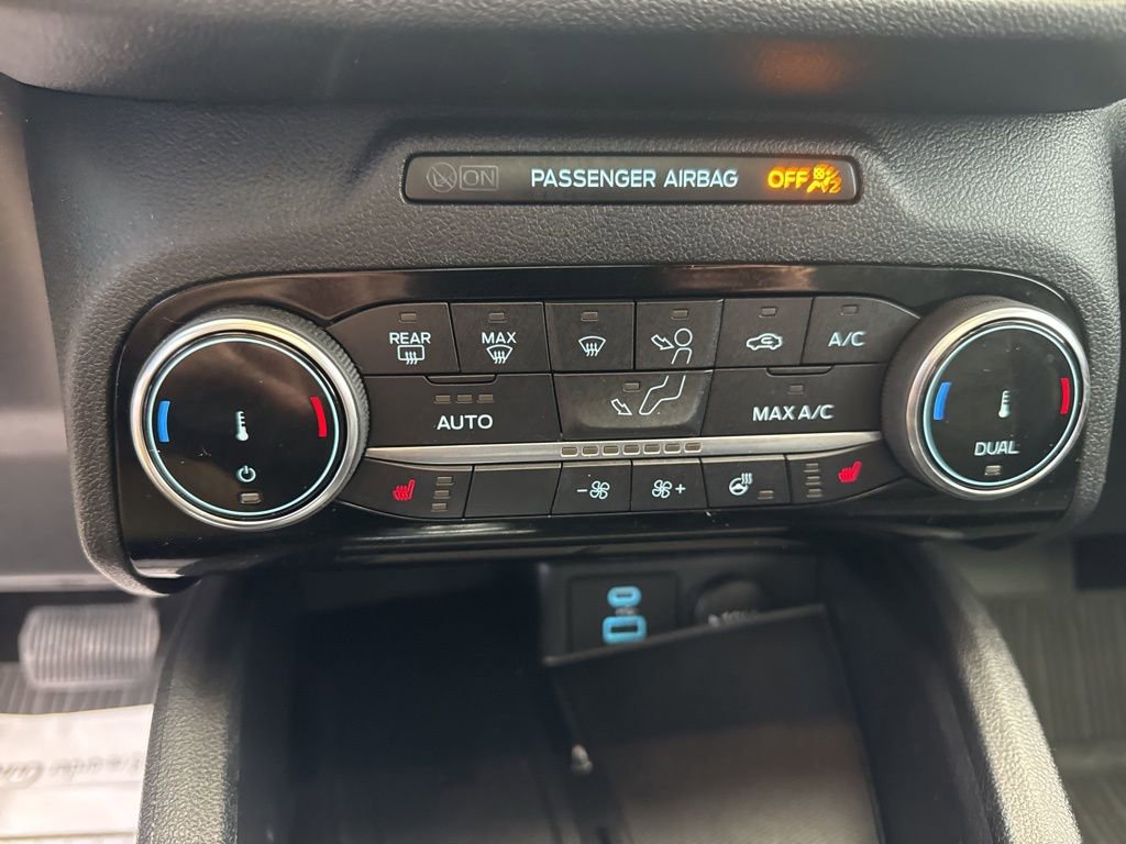 Certified 2022 Ford Escape SEL w/ Technology Package image 26