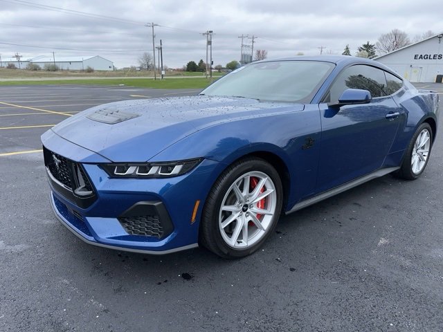 Used 2024 Ford Mustang GT Premium image 14