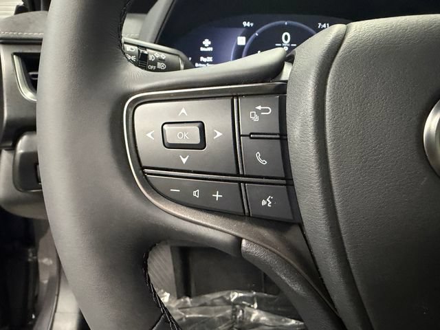 New 2026 Lexus UX 300h AWD image 21