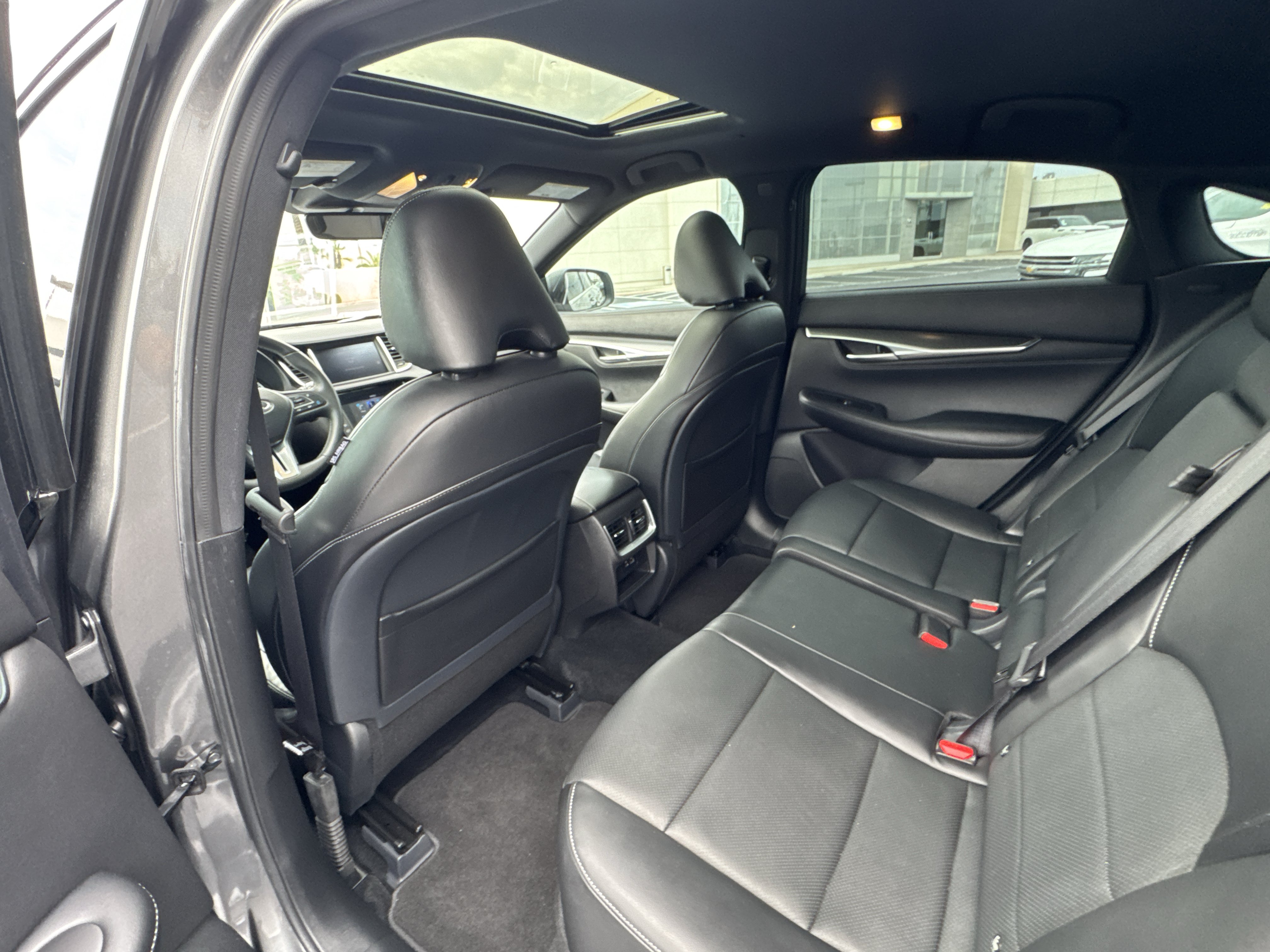 Used 2025 INFINITI QX55 Luxe w/ Cargo Package AWD/4WD image 22