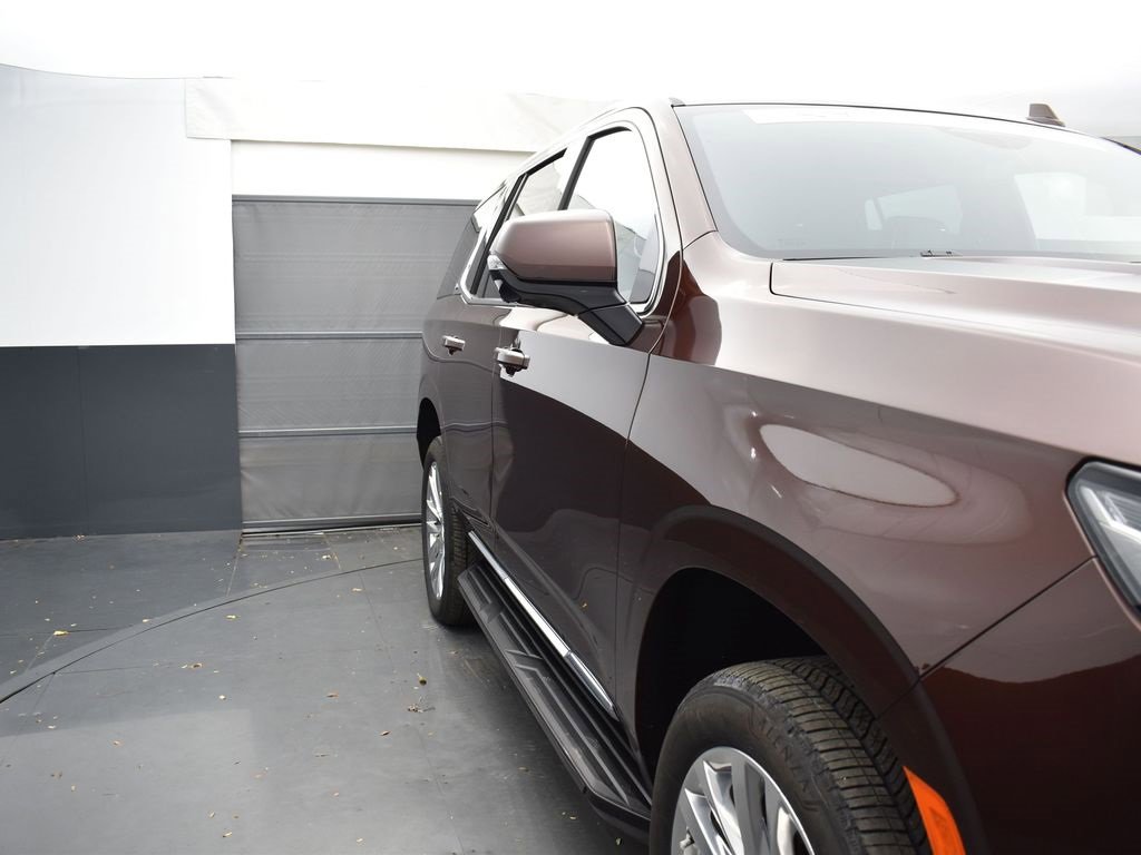 Certified 2023 Cadillac Escalade Premium Luxury w/ LPO, Floor Liner Package image 41