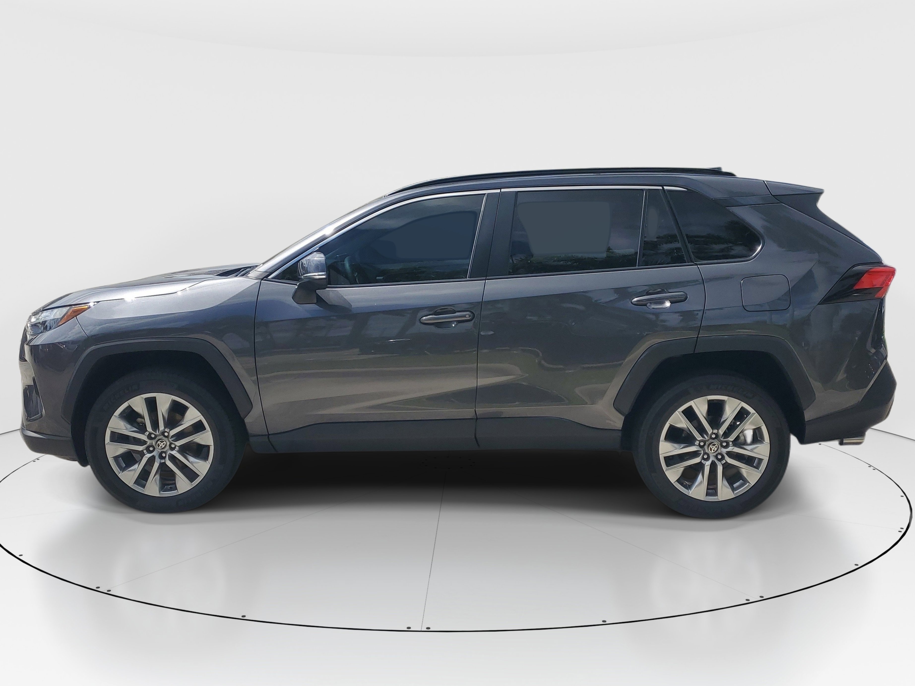 Certified 2023 Toyota RAV4 XLE Premium FWD image 6