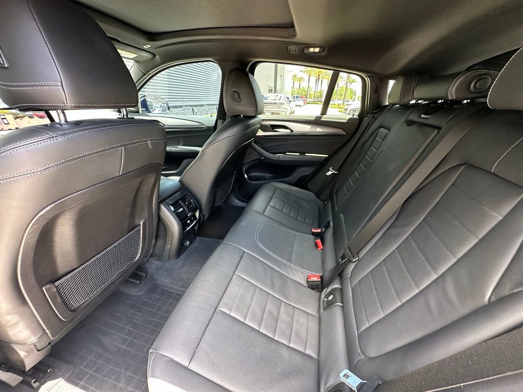 Used 2019 BMW X4 M40i w/ Executive Package image 36