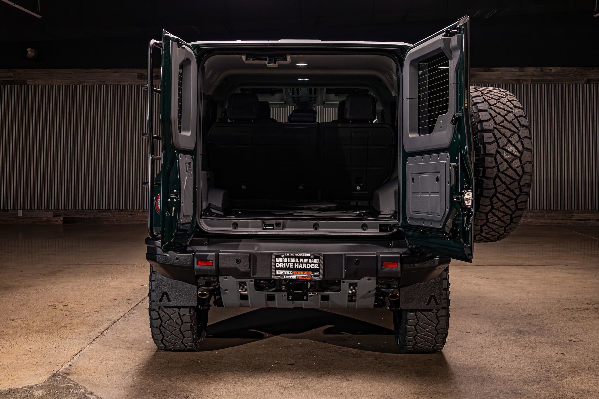 Used 2025 INEOS Grenadier Fieldmaster Edition image 9