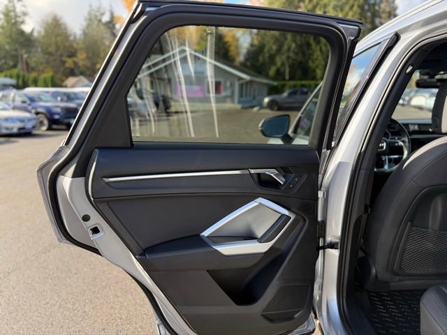 Used 2019 Audi Q3 2.0T Premium image 21