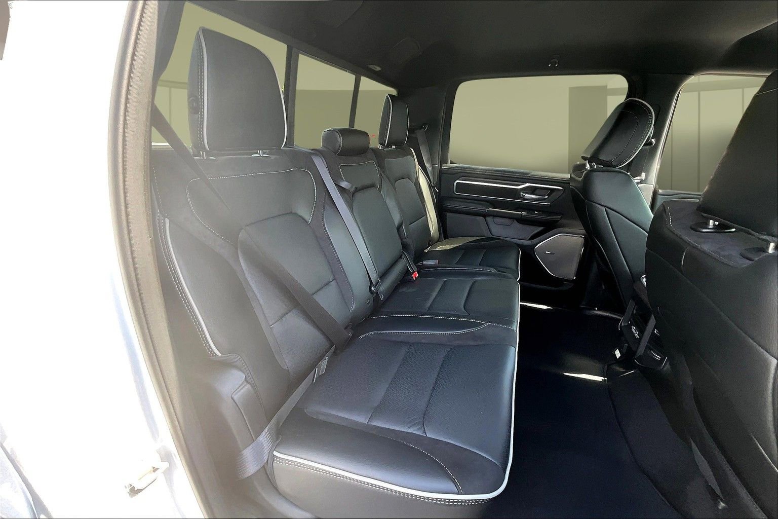New 2025 RAM 1500 Laramie w/ Night Edition AWD/4WD image 10