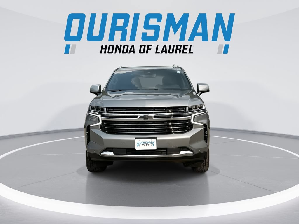 Used 2023 Chevrolet Tahoe LT w/ Luxury Package AWD/4WD image 3