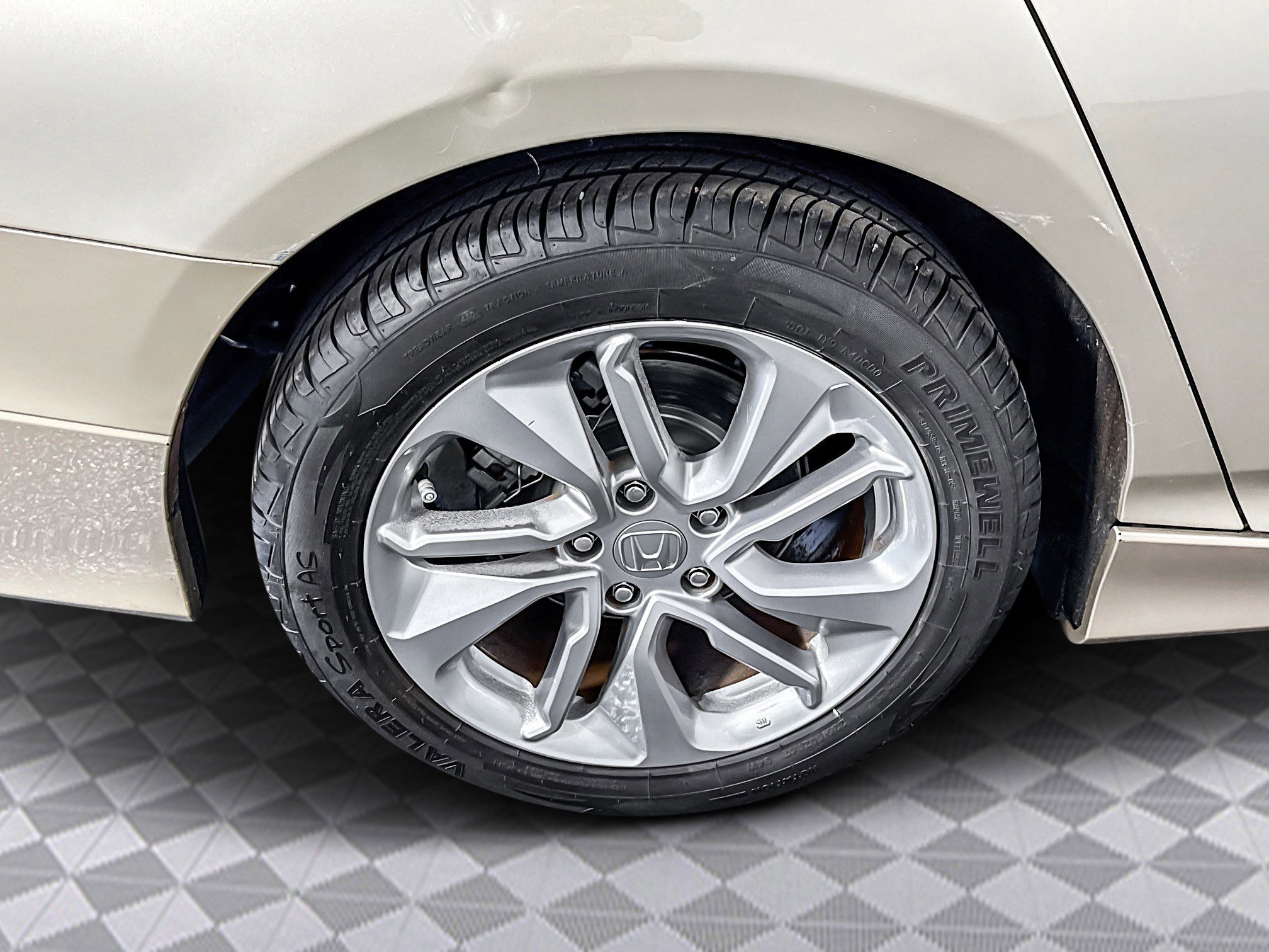 Used 2018 Honda Accord LX image 38