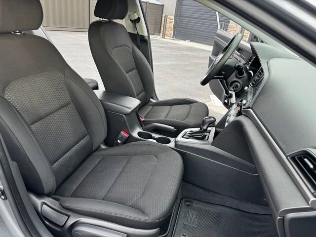 Used 2019 Hyundai Elantra SE w/ Cargo Package image 29