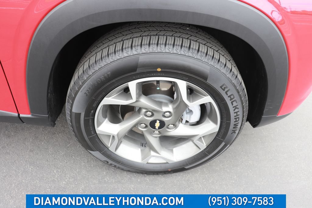 Used 2026 Chevrolet Trax LT FWD image 27