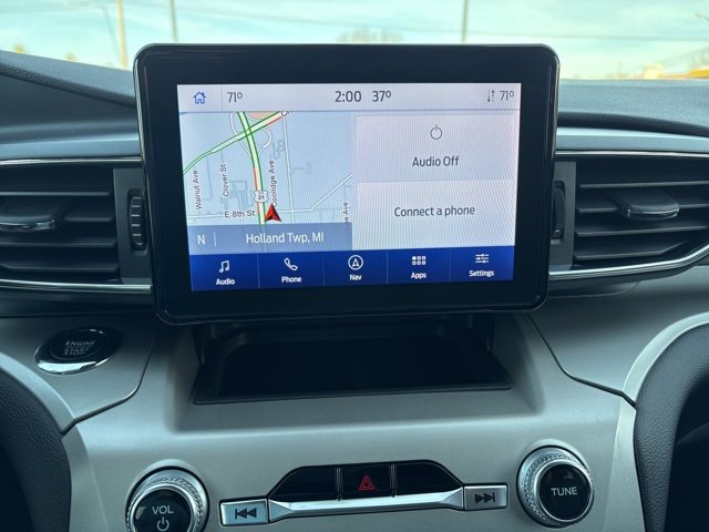 Used 2022 Ford Explorer XLT w/ Equipment Group 202A image 24