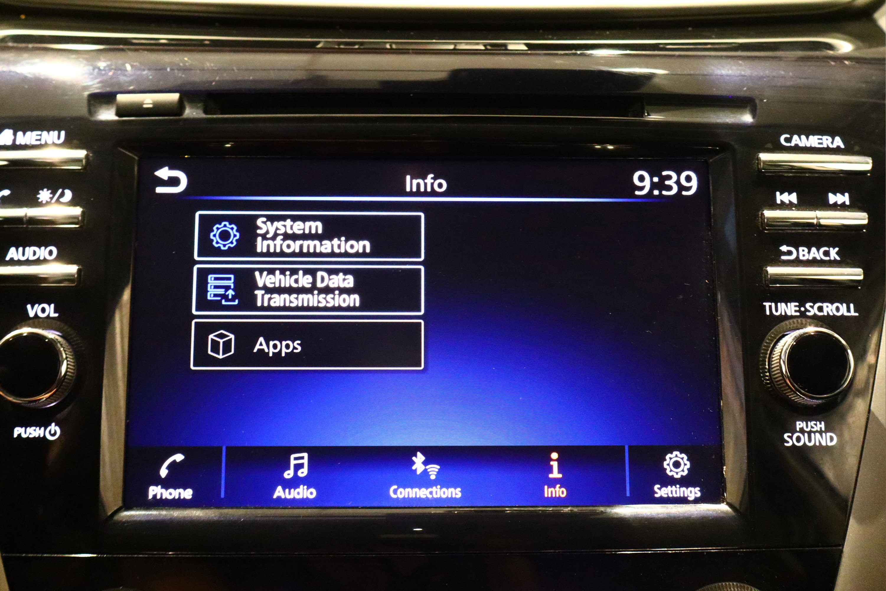 Used 2023 Nissan Murano SV image 33