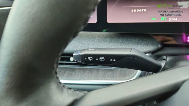 Used 2024 Lucid Air Touring image 42