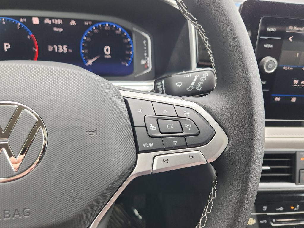 New 2026 Volkswagen Taos SEL AWD/4WD image 17