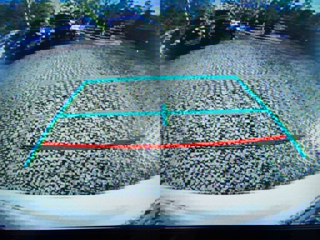 Used 2022 Toyota Highlander XLE image 20