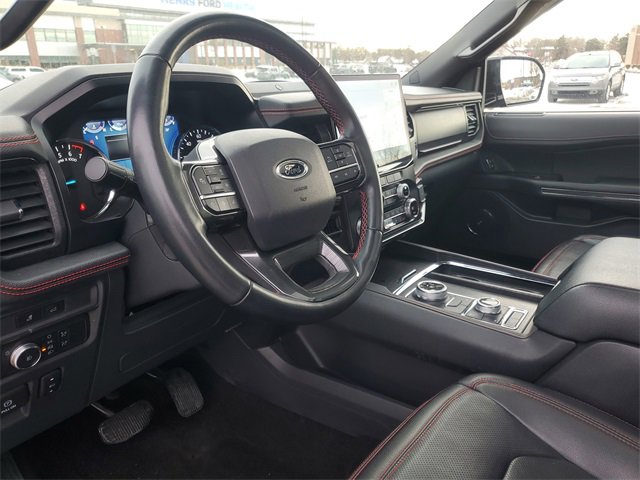Used 2022 Ford Expedition Max Limited image 18