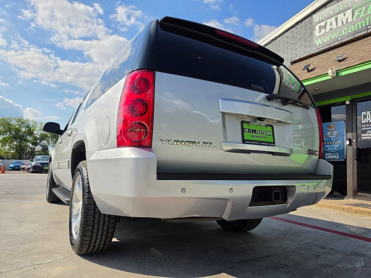 Used 2014 GMC Yukon XL SLT w/ SLT-2 Equipment Package RWD image 10