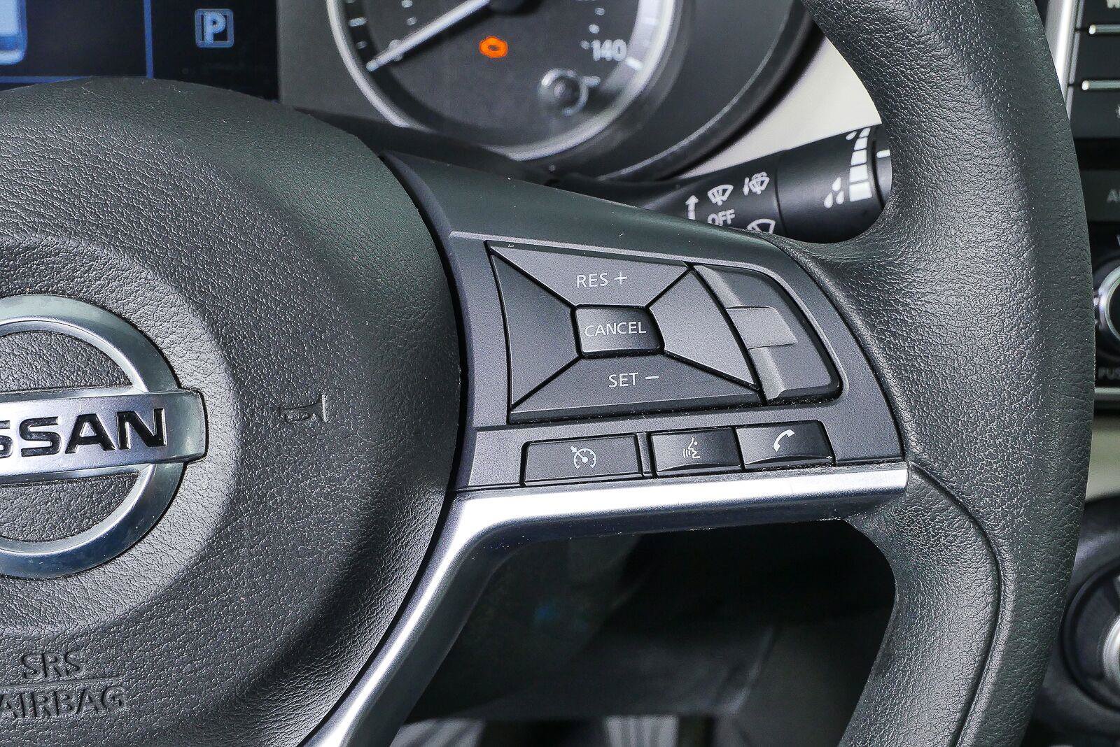 Used 2021 Nissan Versa SV FWD image 11