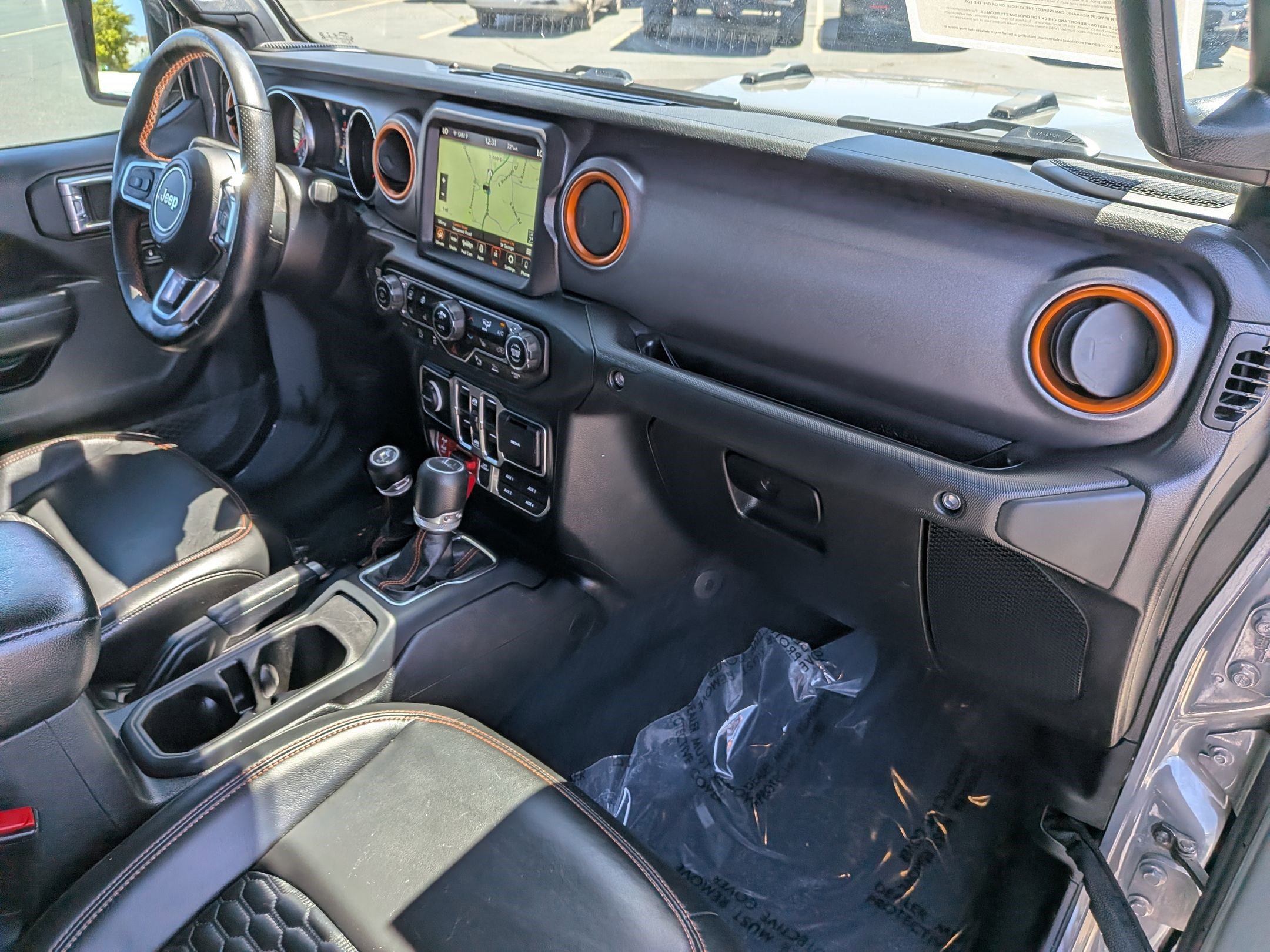 Used 2021 Jeep Gladiator Mojave AWD/4WD image 31