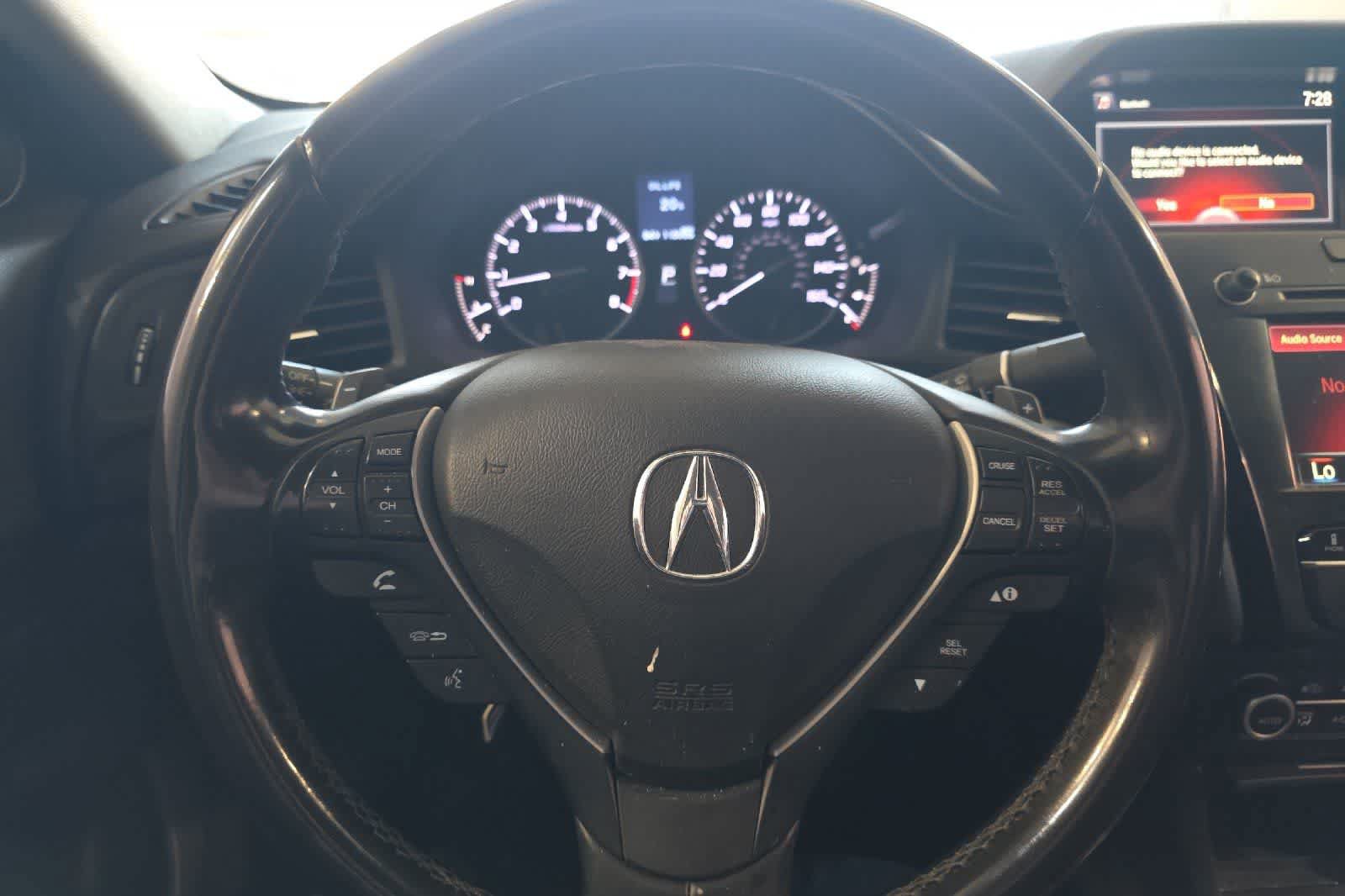 Used 2017 Acura ILX FWD image 23
