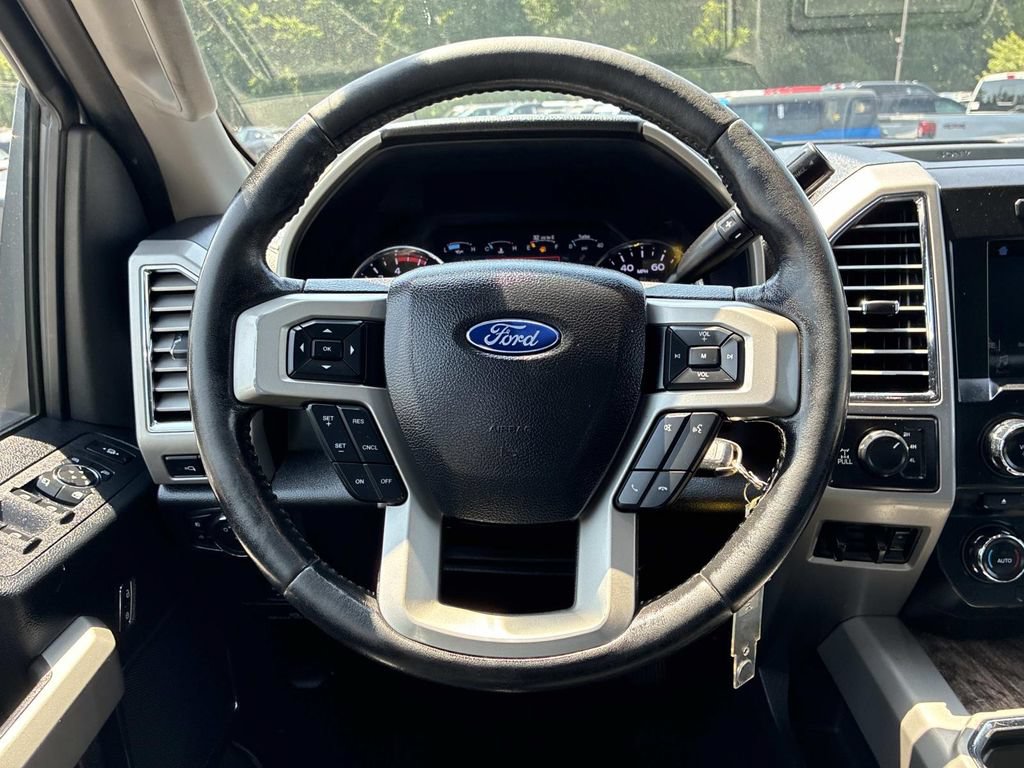 Used 2017 Ford F250 Lariat w/ Chrome Package AWD/4WD image 19
