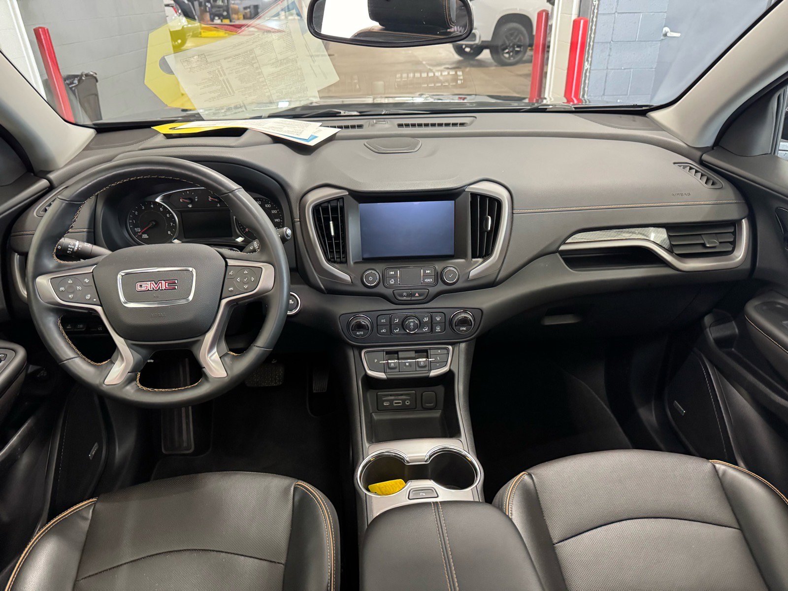 Certified 2023 GMC Terrain AT4 w/ Infotainment Package II AWD/4WD image 13