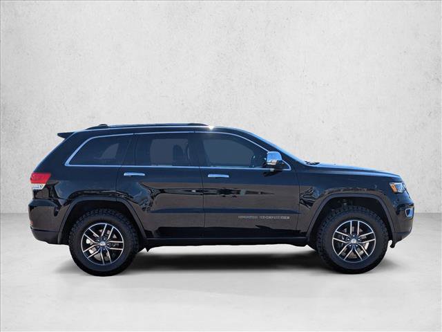 Used 2018 Jeep Grand Cherokee Limited w/ Luxury Group II image 4