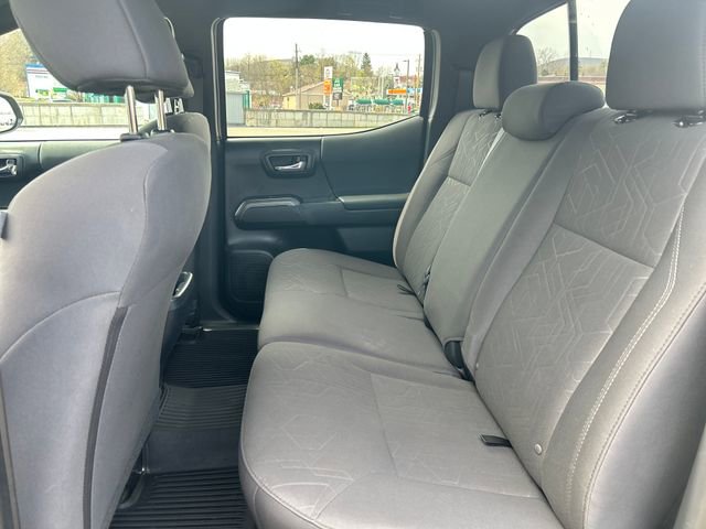 Used 2018 Toyota Tacoma TRD Off-Road image 25