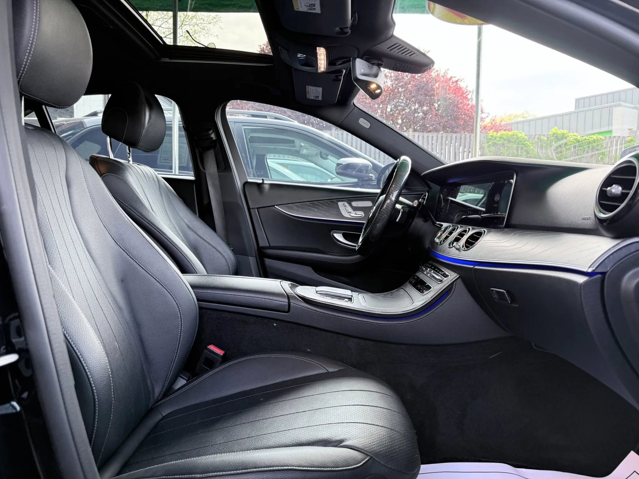 Used 2021 Mercedes-Benz E 350 4MATIC Sedan image 29