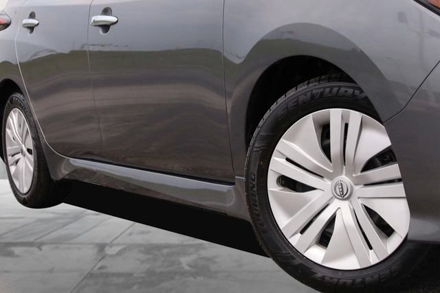 Certified 2025 Nissan Leaf S FWD image 3