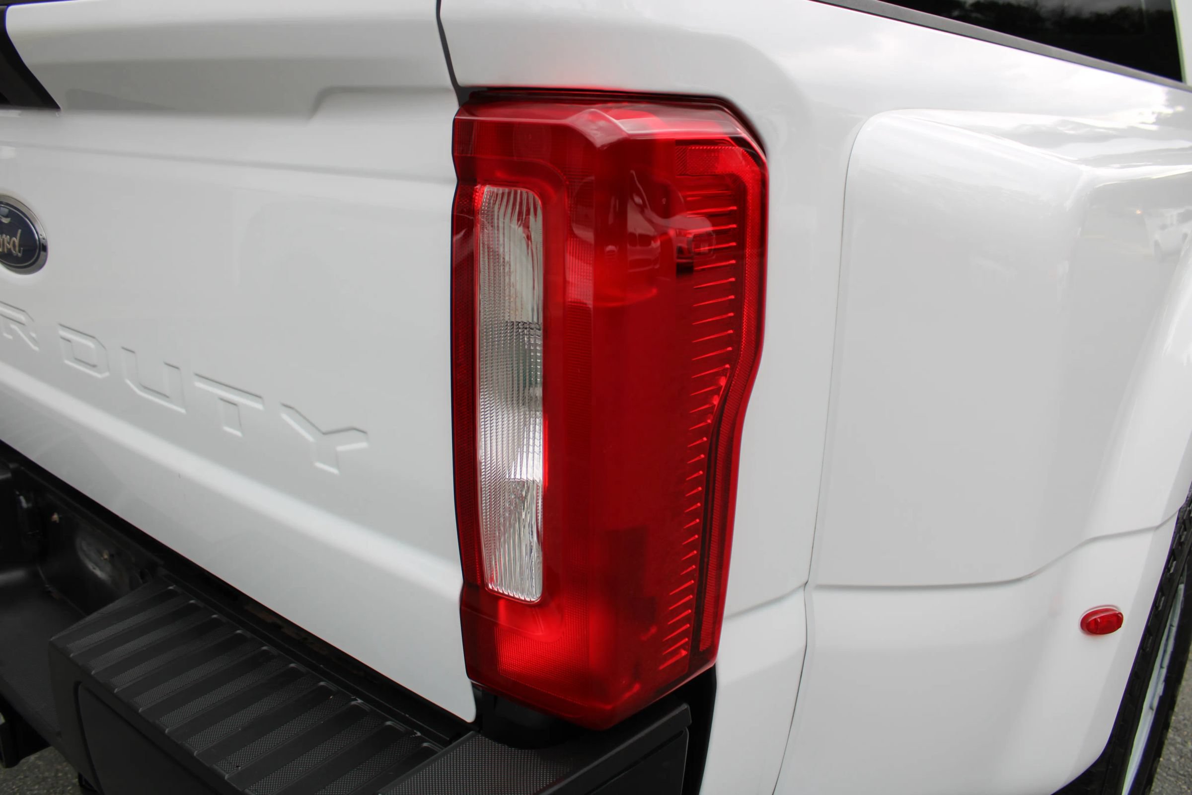 Used 2024 Ford F350 XL RWD image 24