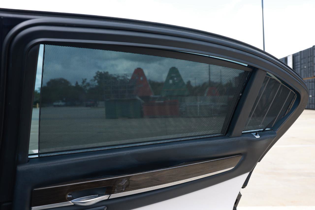 Used 2014 BMW 750Li RWD image 29