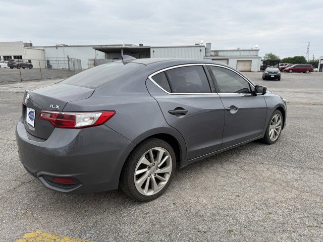 Used 2018 Acura ILX image 3