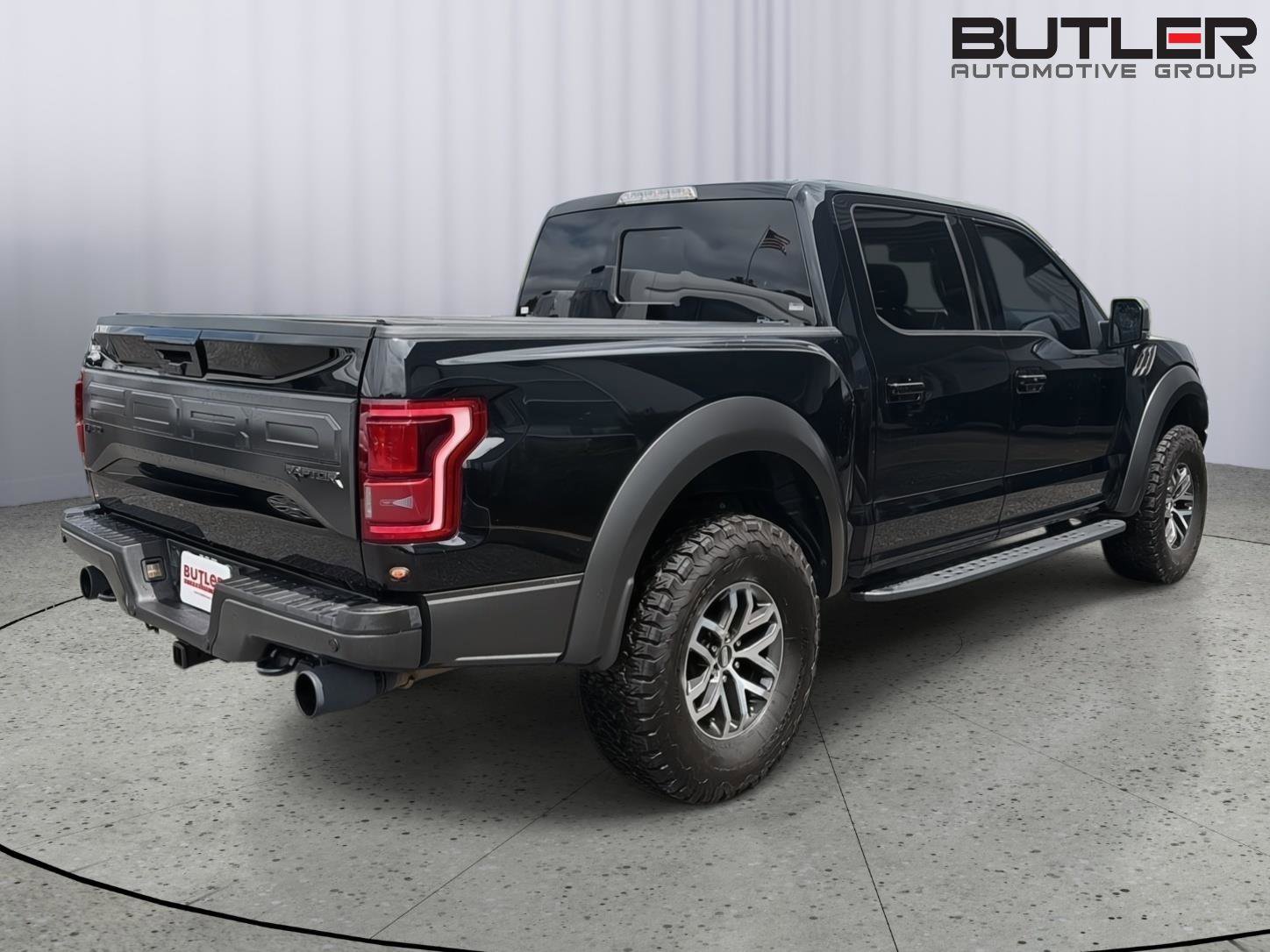 Used 2018 Ford F150 Raptor w/ Equipment Group 802A Luxury AWD/4WD image 6