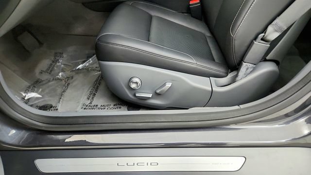 Used 2024 Lucid Air Touring AWD/4WD image 49
