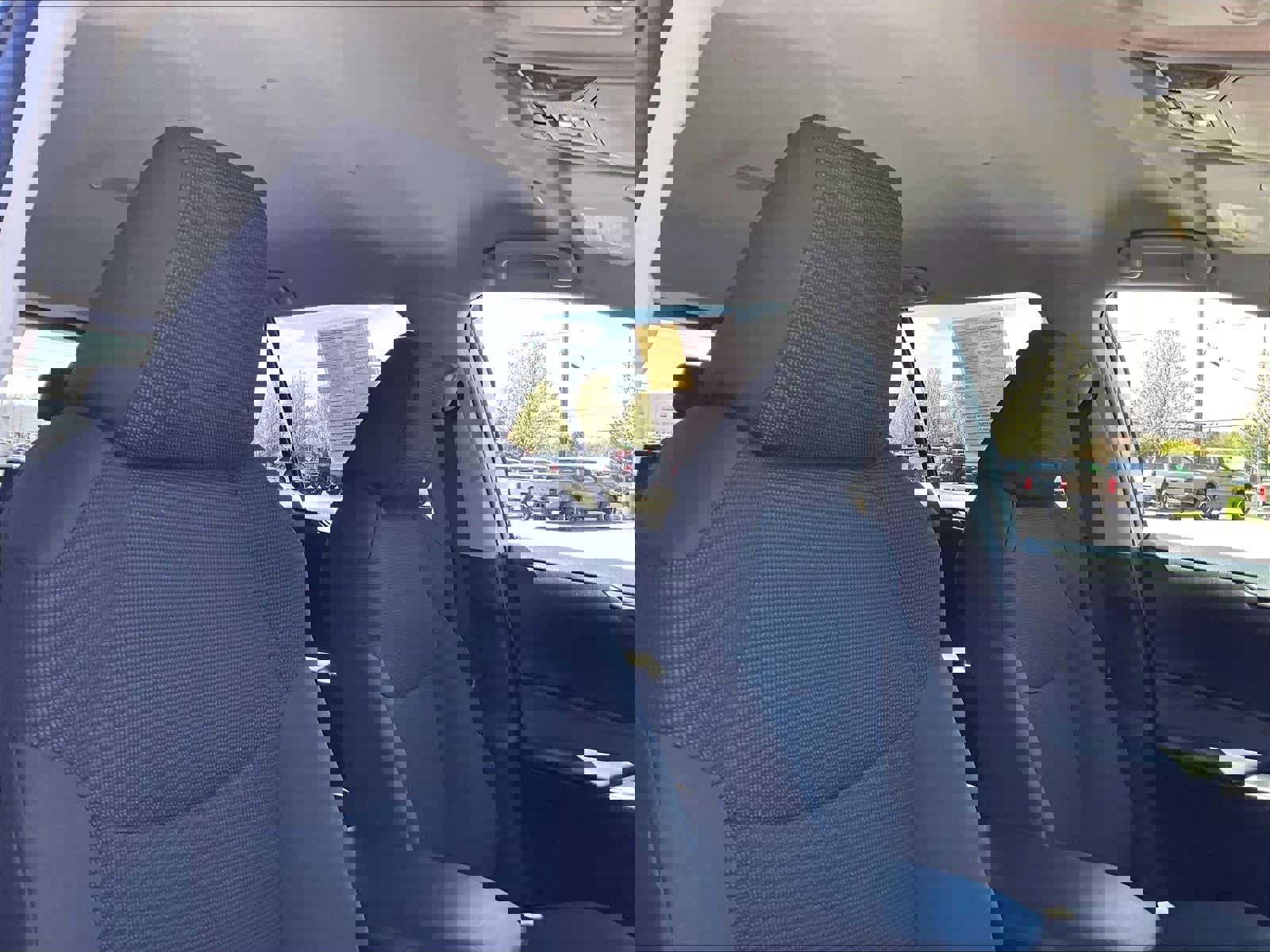 Used 2025 Toyota RAV4 LE image 22